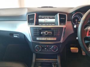 Mercedes-Benz ML ML350 BlueTec - Image 13