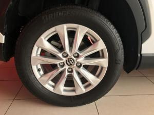 Toyota Corolla Cross 1.8 Xi - Image 6