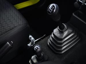 Suzuki Jimny 1.5 GL AllGrip 5-door manual - Image 20