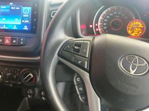 Toyota Vitz 1.0 XR manual - Image 18