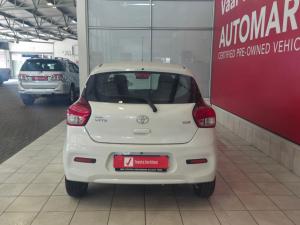 Toyota Vitz 1.0 XR manual - Image 6