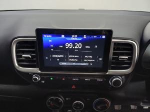 Hyundai Venue 1.2 Executive - Image 15
