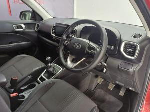 Hyundai Venue 1.2 Executive - Image 20