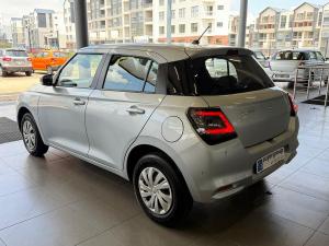 Suzuki Swift 1.2 GL - Image 5