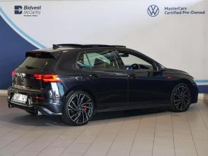 Volkswagen Golf GTI - Image 9