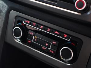 Volkswagen Amarok 2.0BiTDI double cab Highline 4Motion auto - Image 25