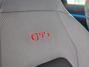 Volkswagen Golf GTI - Image 16