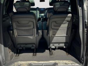 Mercedes-Benz V-Class V300d Exclusive - Image 11