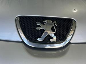 Peugeot 107 1.0 Trendy - Image 13