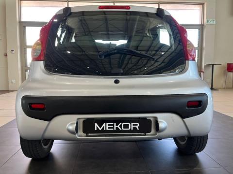 Image Peugeot 107 1.0 Trendy