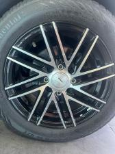 Hyundai i10 1.1 Motion - Image 24