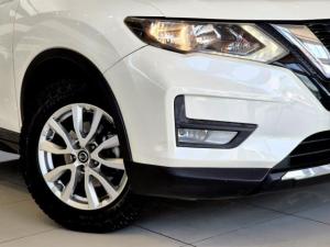Nissan X-Trail 2.5 4x4 Acenta Tech - Image 8