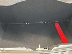 Tata Tiago 1.2 XT manual - Image 18