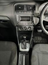 Volkswagen Polo Vivo hatch 1.6 Comfortline auto - Image 10