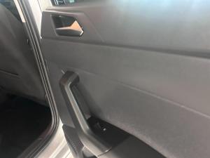 Volkswagen Polo hatch 1.0TSI Life auto - Image 5