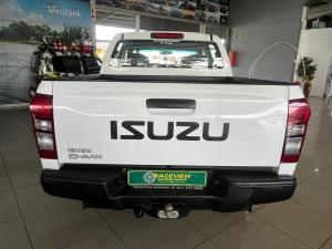 Isuzu D-Max 250 double cab 4x4 Hi-Ride - Image 3