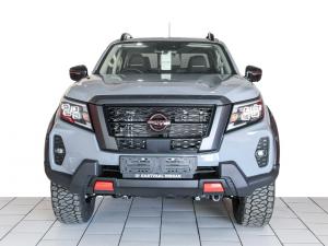 Nissan Navara 2.5DDTi double cab Pro-4X 4x4 Warrior - Image 2