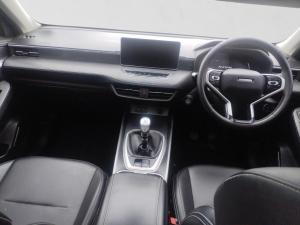 Haval Jolion 1.5T Luxury manual - Image 13