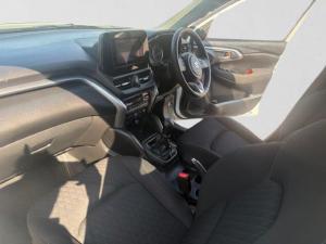 Suzuki Grand Vitara 1.5 GL manual - Image 14