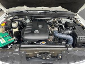 Nissan Navara 2.5dCi double cab LE auto - Image 9