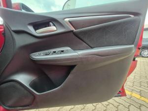 Honda WR-V 1.2 Elegance - Image 15