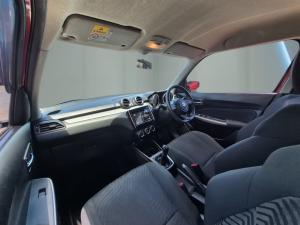 Suzuki Swift 1.2 GLX manual - Image 13