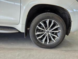Toyota Land Cruiser Prado 2.8GD VX-L - Image 7