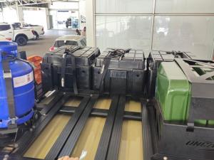 Toyota Land Cruiser 76 4.5D-4D V8 station wagon LX - Image 17