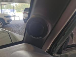 Toyota Land Cruiser 79 4.5D-4D V8 double cab LX - Image 17