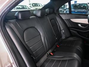 Mercedes-Benz C-Class C200 - Image 15