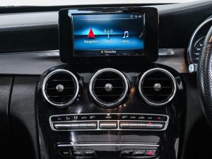Mercedes-Benz C-Class C200 - Image 18