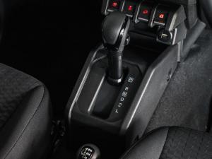 Suzuki Jimny 1.5 GLX AllGrip 5-door auto - Image 17