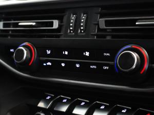 Peugeot Landtrek 1.9TD double cab 4Action 4x4 - Image 9