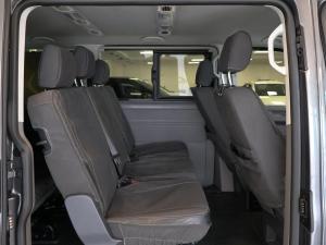 Volkswagen Transporter 2.0TDI Kombi SWB Trendline auto - Image 13