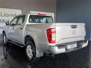 Nissan Navara 2.5DDTi double cab SE Plus auto - Image 14