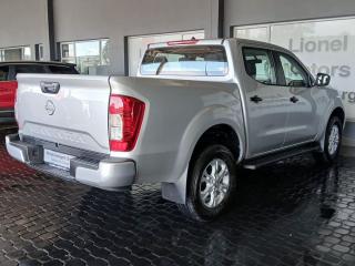 Nissan Navara 2.5DDTi double cab SE Plus auto