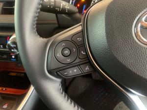 Toyota RAV4 2.5 Hybrid GX-R E-Four - Image 13