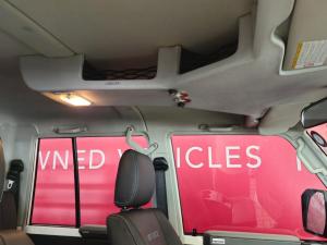 Toyota Land Cruiser 79 2.8GD-6 double cab - Image 11