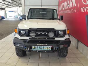 Toyota Land Cruiser 79 2.8GD-6 double cab - Image 3
