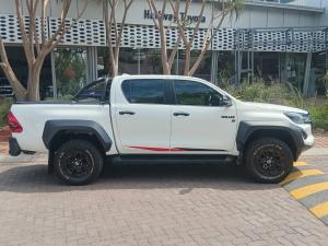 Toyota Hilux 2.8GD-6 double cab 4x4 GR-Sport - Image 3