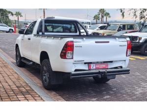 Toyota Hilux 2.4GD-6 single cab Raider manual - Image 9
