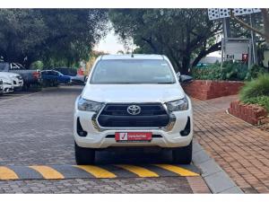 Toyota Hilux 2.4GD-6 single cab Raider manual - Image 4