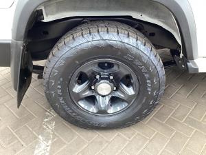 Toyota Land Cruiser 76 2.8GD-6 station wagon LX auto - Image 16