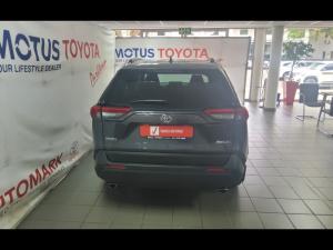 Toyota RAV4 2.0 GX auto - Image 5