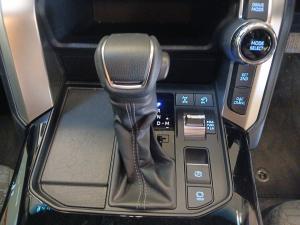 Toyota Land Cruiser 300 3.3D GX-R - Image 12