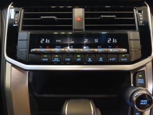 Toyota Land Cruiser 300 3.3D GX-R - Image 15