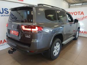Toyota Land Cruiser 300 3.3D GX-R - Image 2