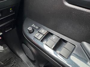 Toyota Hilux 2.4GD-6 double cab 4x4 Raider auto - Image 22