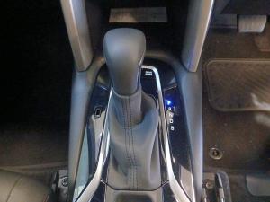 Toyota Corolla Cross 1.8 HEV XS - Image 12