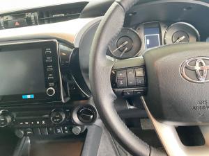 Toyota Hilux 2.8 GD-6 RB Raider 4X4 automaticD/C - Image 10